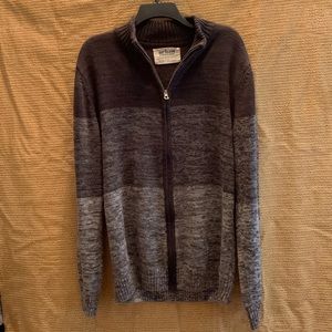 URBAN PIPELINE 3 shades of grey, men’s full zipper sweater.. preowned, good cond